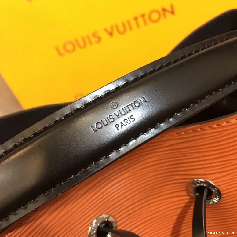 Fashionrepsfam ru LV 204B570037 Bags 0730